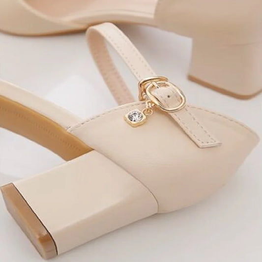 soft and elegant high-heeled shoes