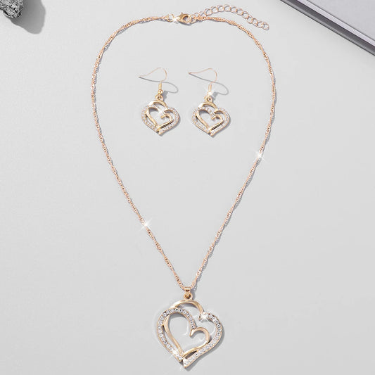 1 Pair Of Earrings + 1 Necklace