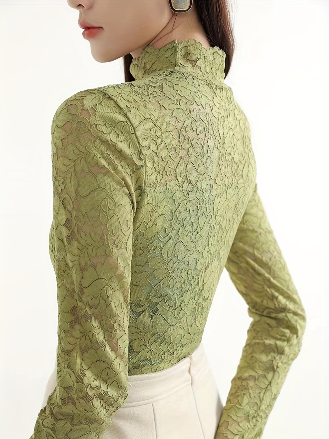 Lace Mock Neck Long Sleeve Slim Fit Top