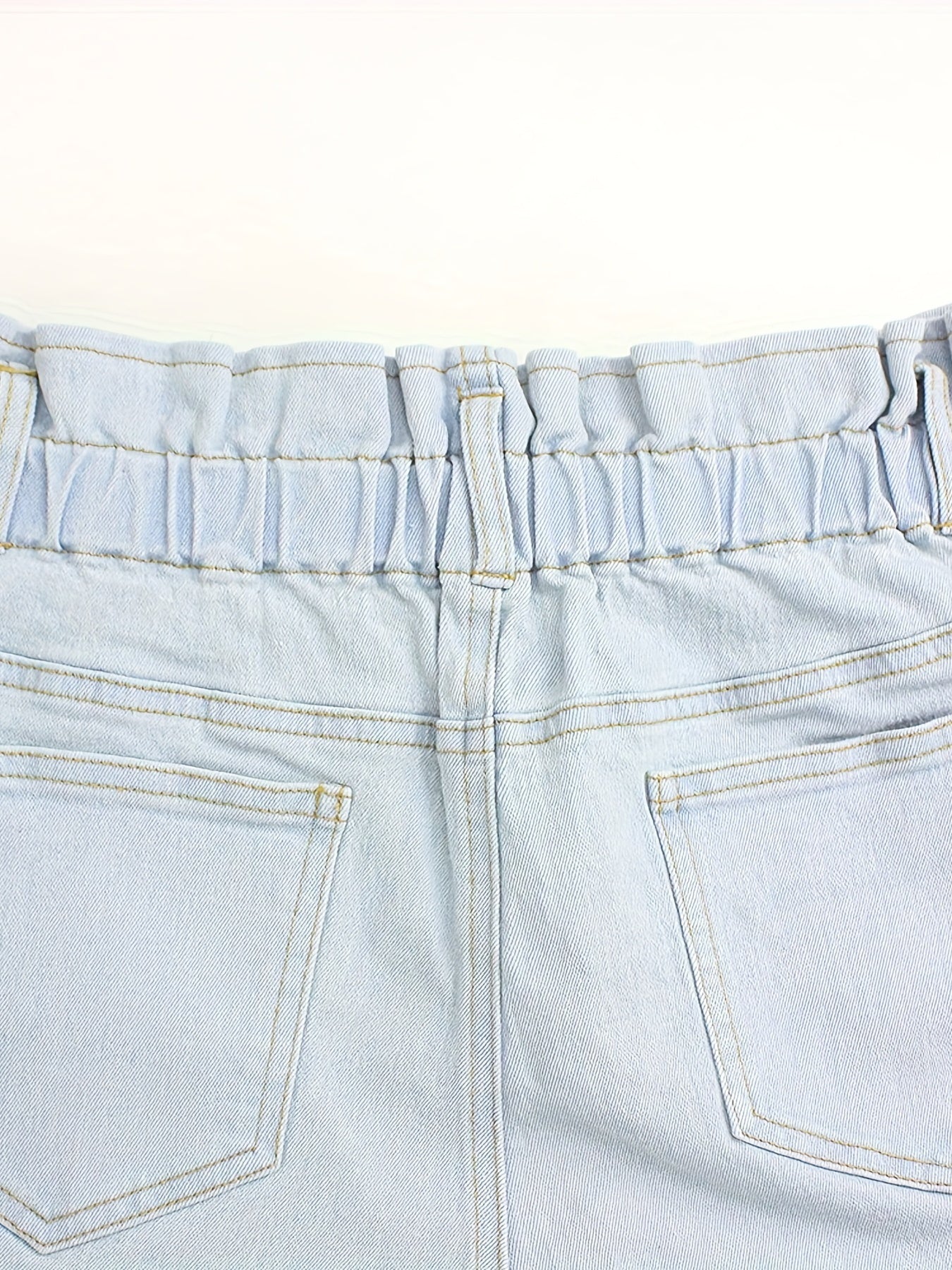 Waistband Tie Belt Denim Shorts
