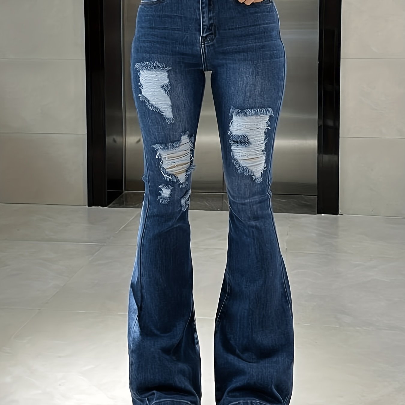 Chic Vintage Flare Jeans