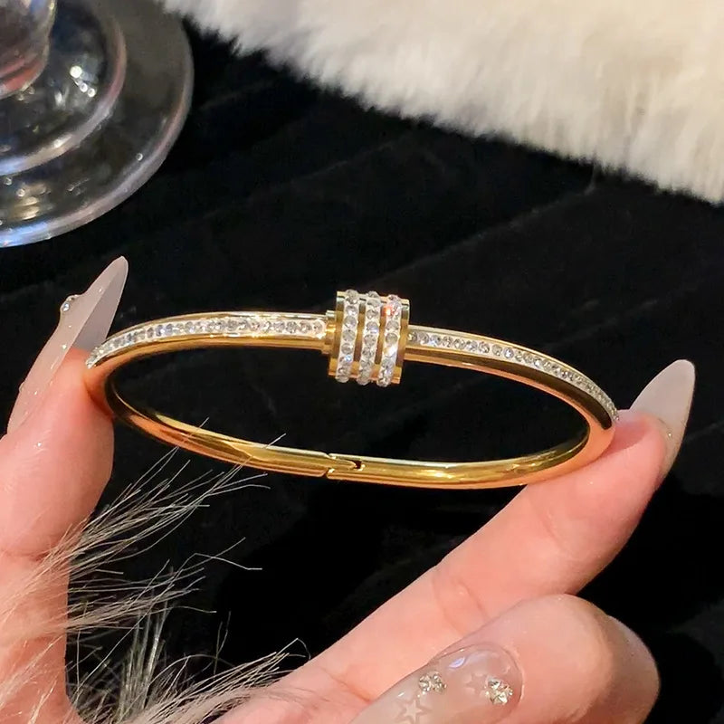Gold Plated Bracelet, Classic and Simple Style