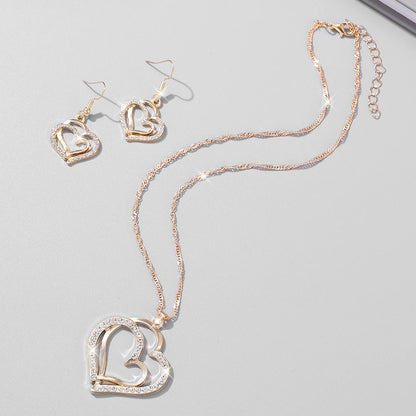 1 Pair Of Earrings + 1 Necklace