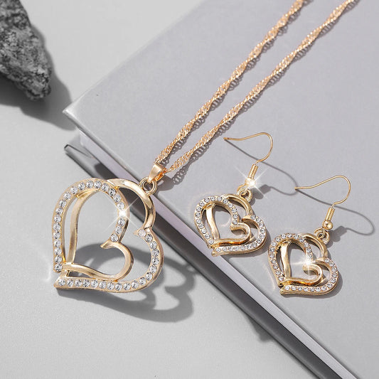 1 Pair Of Earrings + 1 Necklace