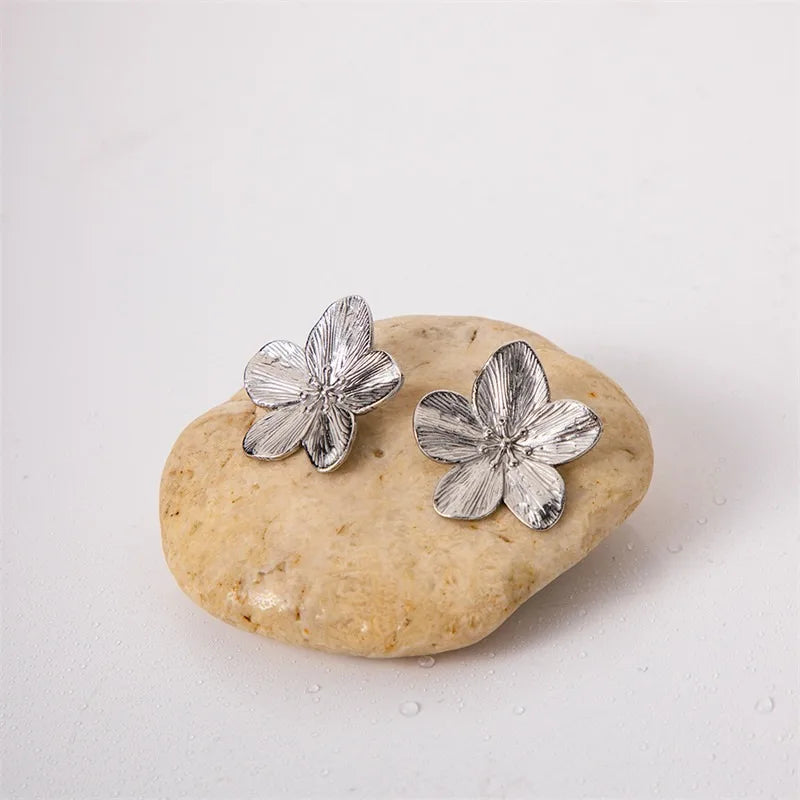 2Pcs  Butterfly Stud Earring, Charm 18K Gold Plated High Quality Statement Waterproof Jewelry Gift