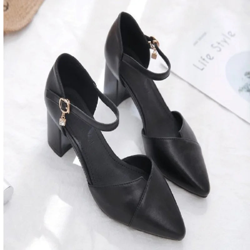 soft and elegant high-heeled shoes