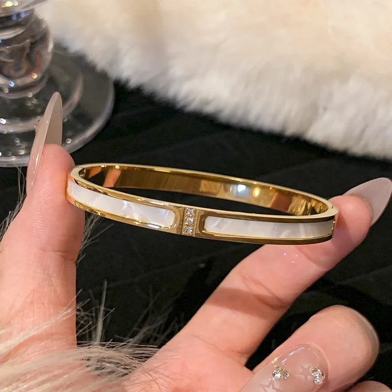 Gold Plated Bracelet, Classic and Simple Style