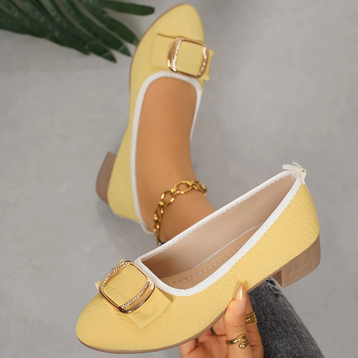 Stylish heeled pump's