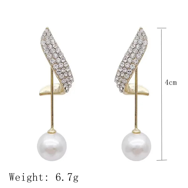 Pearl earrings Joker pendant