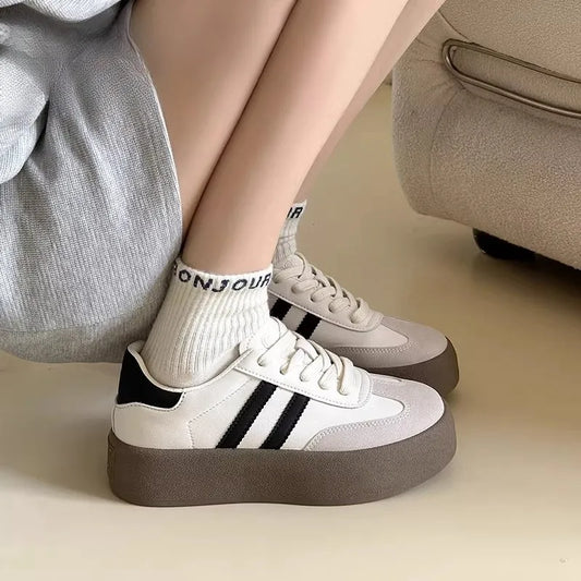 Thick sole casual shoes