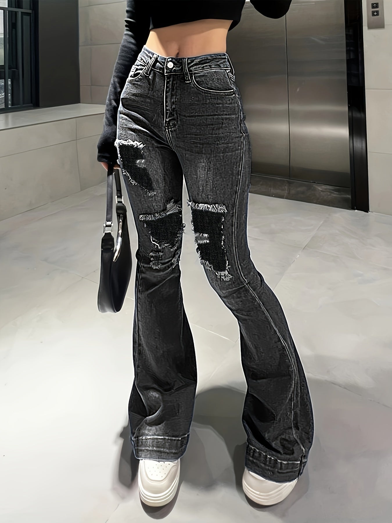 Chic Vintage Flare Jeans