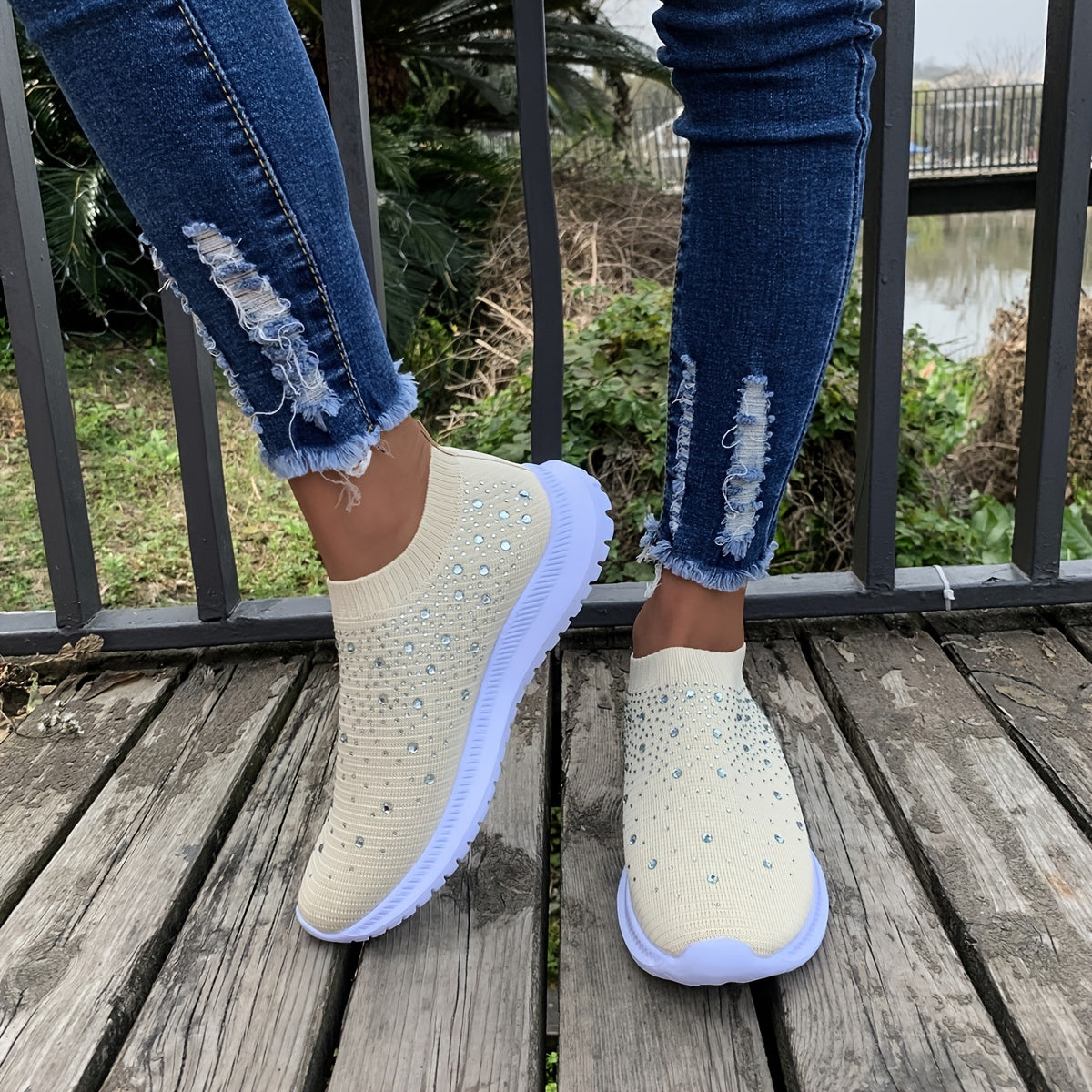 Lightweight Breathable Mesh Platform Sneakers