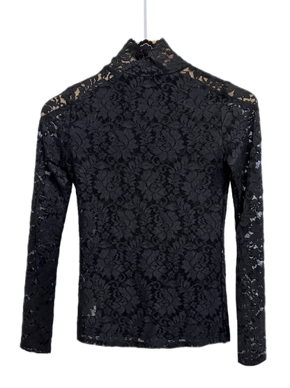 Lace Mock Neck Long Sleeve Slim Fit Top