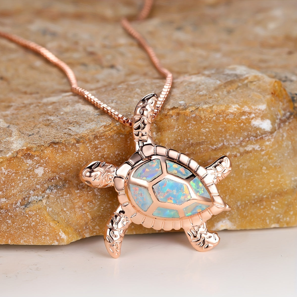 Ocean Turtle Design Pendant Necklace